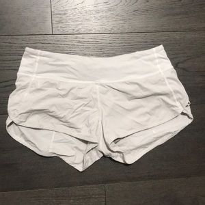white Lulu lemon shorts